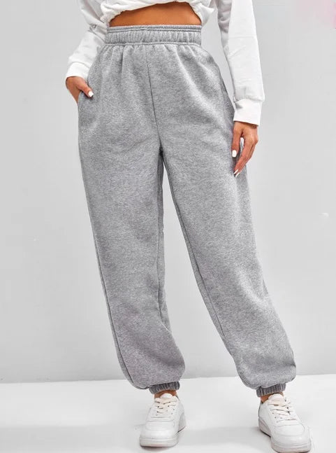 Woman elastic sweatpants